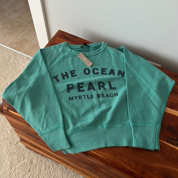 BRAND NEW!!! J. Crew Women’s Crop Sweatshirt Sz: SM - LAST CHANCE - Picture 1 of 4